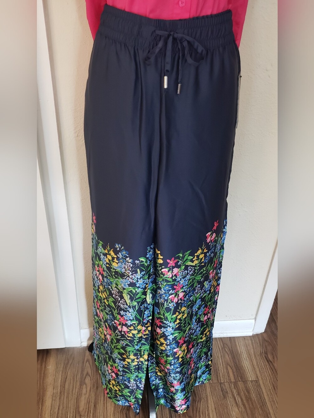 Karl Lagerfeld Navy Wide-Leg Floral Hem Pants